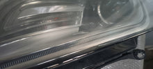 Load image into Gallery viewer, Frontscheinwerfer Audi Q5 8R0941005C 8R0941006C Xenon Rechts oder Links