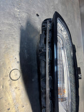 Laden Sie das Bild in den Galerie-Viewer, Frontscheinwerfer Jeep Cherokee 68157105AQ LED Links Scheinwerfer Headlight SCH6871173387ll