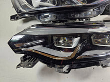 Laden Sie das Bild in den Galerie-Viewer, Frontscheinwerfer Renault Talisman 260602488R 260106724R Ein Satz Headlight SCH2135364009lb