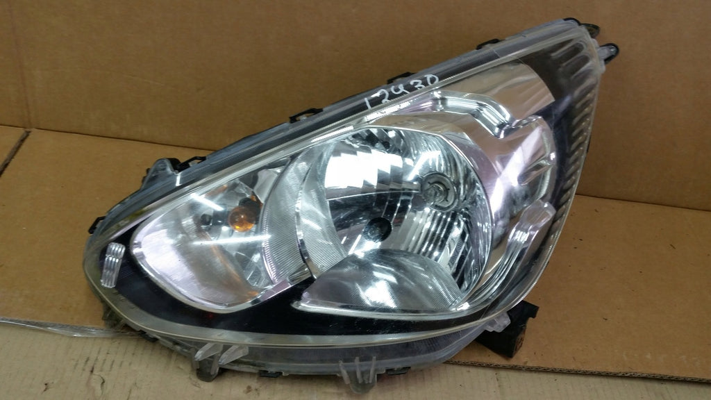 Frontscheinwerfer Mitsubishi Space Star W0504 8301C193 Links Headlight