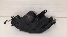 Laden Sie das Bild in den Galerie-Viewer, Frontscheinwerfer VW Passat 3J1941006 LED Rechts Scheinwerfer Headlight SCH5548506617zm
