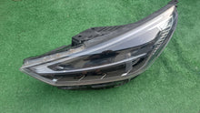 Laden Sie das Bild in den Galerie-Viewer, Frontscheinwerfer Hyundai I30 92101-G4600 LED Links Scheinwerfer Headlight