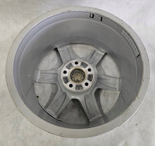 Load image into Gallery viewer, 1x Alufelge 17 Zoll 8.0&quot; 5x112 26ET Glanz Silber 8T0601025 Audi A5 Rim Wheel