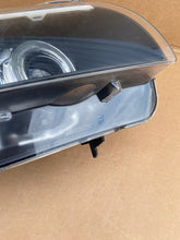 Load image into Gallery viewer, Frontscheinwerfer BMW X1 E84 Bi-Xenon Rechts Scheinwerfer Headlight SCH3158626400lh