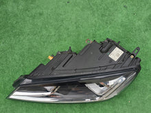 Laden Sie das Bild in den Galerie-Viewer, Frontscheinwerfer VW Touareg 7P1941751B Bi-Xenon Ein Stück (Rechts oder Links) SCH4721071156ha