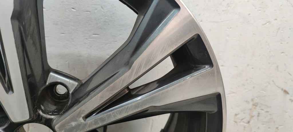 1x Alufelge 18 Zoll 7.0" 5x114.3 40ET Matt HV03BMB94 Nissan Qashqai I Rim Wheel FEL3696253446vn
