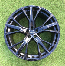 Laden Sie das Bild in den Galerie-Viewer, 1x Alufelge 22 Zoll 10.0&quot; 5x112 Rim Wheel