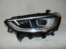 Laden Sie das Bild in den Galerie-Viewer, Frontscheinwerfer VW Id.3 10B941035C LED Links Scheinwerfer Headlight