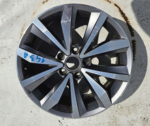 Load image into Gallery viewer, 1x Alufelge 17 Zoll 7.0&quot; 5x112 45ET Glanz Silber 2GA601025 VW T-Roc Rim Wheel