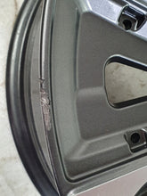 Load image into Gallery viewer, 1x Alufelge 17 Zoll 7.0&quot; 5x114.3 50ET 52910, J2000 Kia Optima Soul Rim Wheel