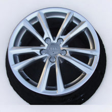 Load image into Gallery viewer, 1x Alufelge 17 Zoll 7.5&quot; 5x112 43ET Glanz Silber 8V0601025BF Audi A3 Rim Wheel