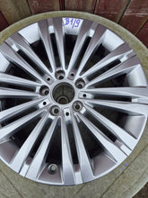 Laden Sie das Bild in den Galerie-Viewer, 1x Alufelge 17 Zoll 7.0" 5x112 44 5ET A2064014400 Mercedes-Benz W206 Rim Wheel FEL5792119382uu