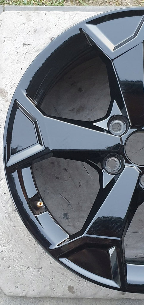 1x Alufelge 17 Zoll 6.5" 5x112 38ET Glanz Schwarz 83A601025AL Audi Q3 F3b FEL4161857330xt