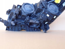 Laden Sie das Bild in den Galerie-Viewer, Frontscheinwerfer Ford Kuga Rechts Scheinwerfer Headlight SCH4283649657rd