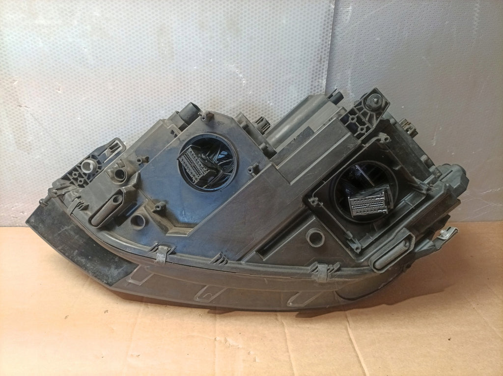 Frontscheinwerfer VW Touran 5TB941082A LED Rechts Scheinwerfer Headlight