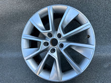 Load image into Gallery viewer, 1x Alufelge 18 Zoll 7.0" 5x112 57A601025D Skoda Karoq Rim Wheel FEL3724919408po