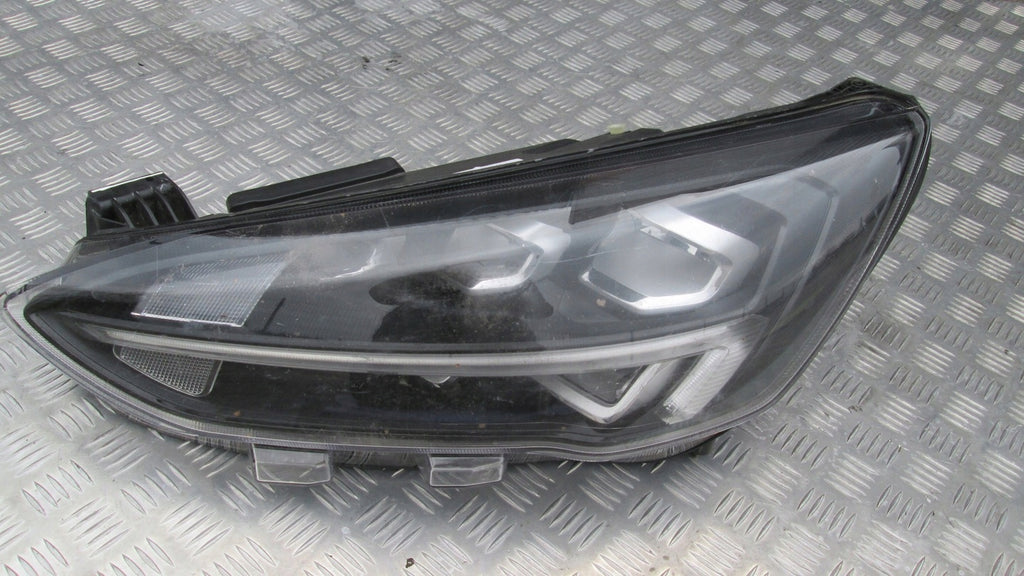 Frontscheinwerfer Ford Focus LED Links Scheinwerfer Headlight