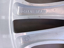Load image into Gallery viewer, 1x Alufelge 17 Zoll 7.5" 5x108 55ET Glanz Silber DS7C-1007-S2A Ford Mondeo FEL4504822081mv