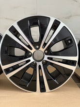 Load image into Gallery viewer, 4x Alufelge 17 Zoll 7.5" 5x112 40ET Glanz Schwarz A2134015100 Audi I Rim Wheel FEL9730945742kk