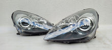 Laden Sie das Bild in den Galerie-Viewer, Frontscheinwerfer Mercedes-Benz Slk A1718201961KZ Ein Stück (Rechts oder Links)