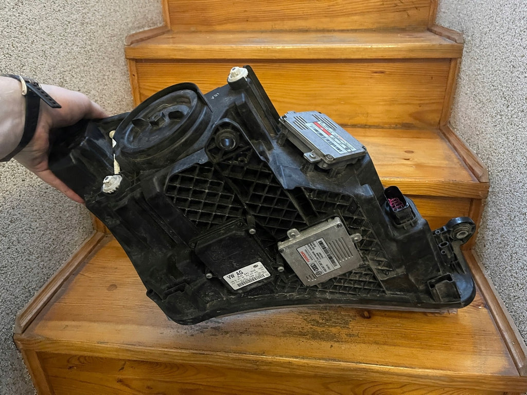 Frontscheinwerfer Skoda Superb III Links Scheinwerfer Headlight