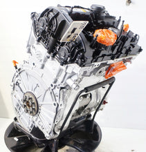 Laden Sie das Bild in den Galerie-Viewer, Motor BMW B48B20A 2.0 14TKm 2016 Benzin Engine Unkomplett