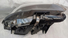 Load image into Gallery viewer, Frontscheinwerfer BMW 5 1209-0613 7203240 Rechts Scheinwerfer Headlight SCH5546350717ji