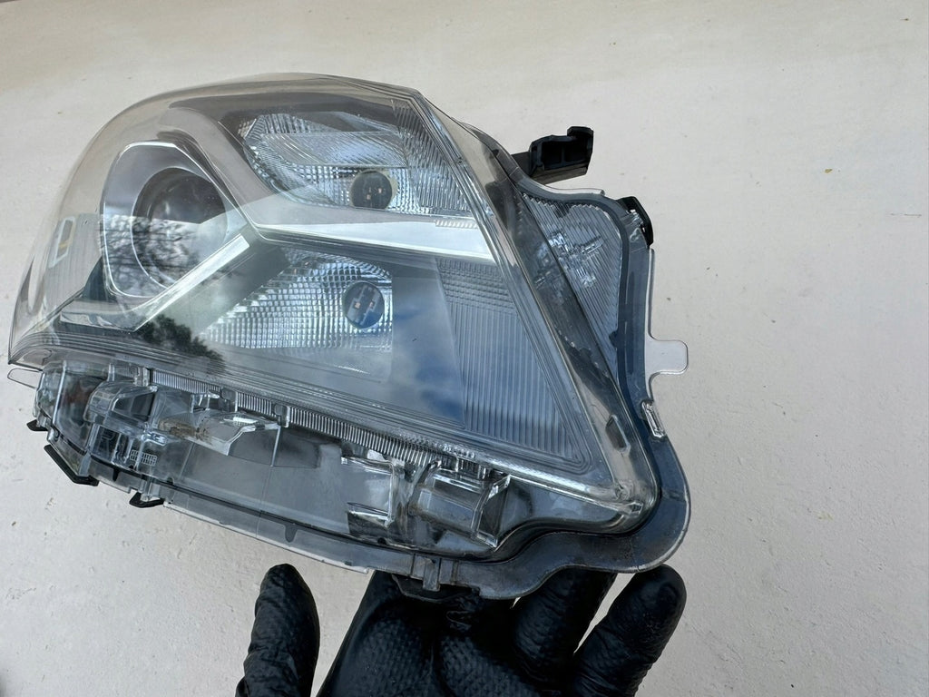Frontscheinwerfer Toyota Yaris Rechts Scheinwerfer Headlight