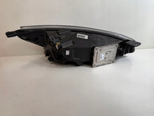 Laden Sie das Bild in den Galerie-Viewer, Frontscheinwerfer Ford Focus JX7B-13E017-AJ Full LED Links Headlight SCH2063047020so