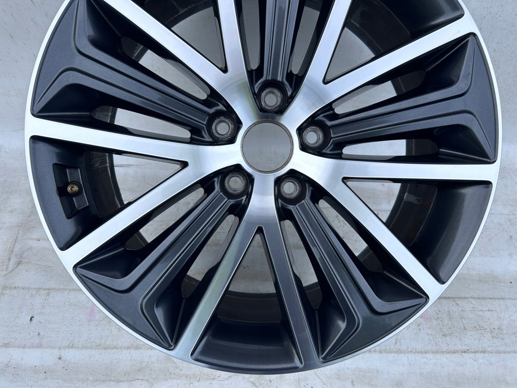 1x Alufelge 19 Zoll 7.5" 5x114.3 53ET Glanz Silber 52910D7510 Hyundai Tucson Mg FEL8877371526mb