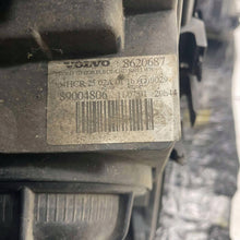 Load image into Gallery viewer, Frontscheinwerfer Volvo Xc70 II V70 89004806 Rechts Scheinwerfer Headlight