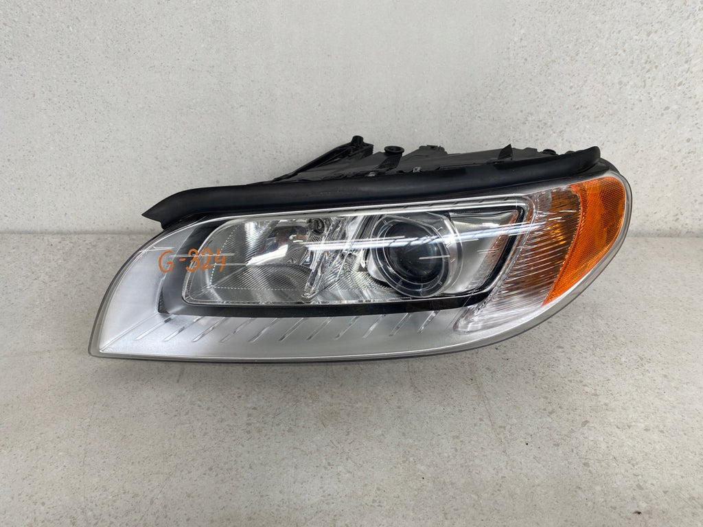 Frontscheinwerfer Volvo V70 I 31383540 Links Scheinwerfer Headlight SCH5792853564vo