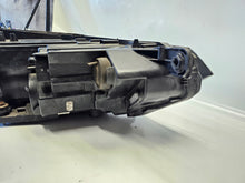 Load image into Gallery viewer, Frontscheinwerfer VW Passat B8 90049907 LED Links Scheinwerfer Headlight SCH9807382713qc