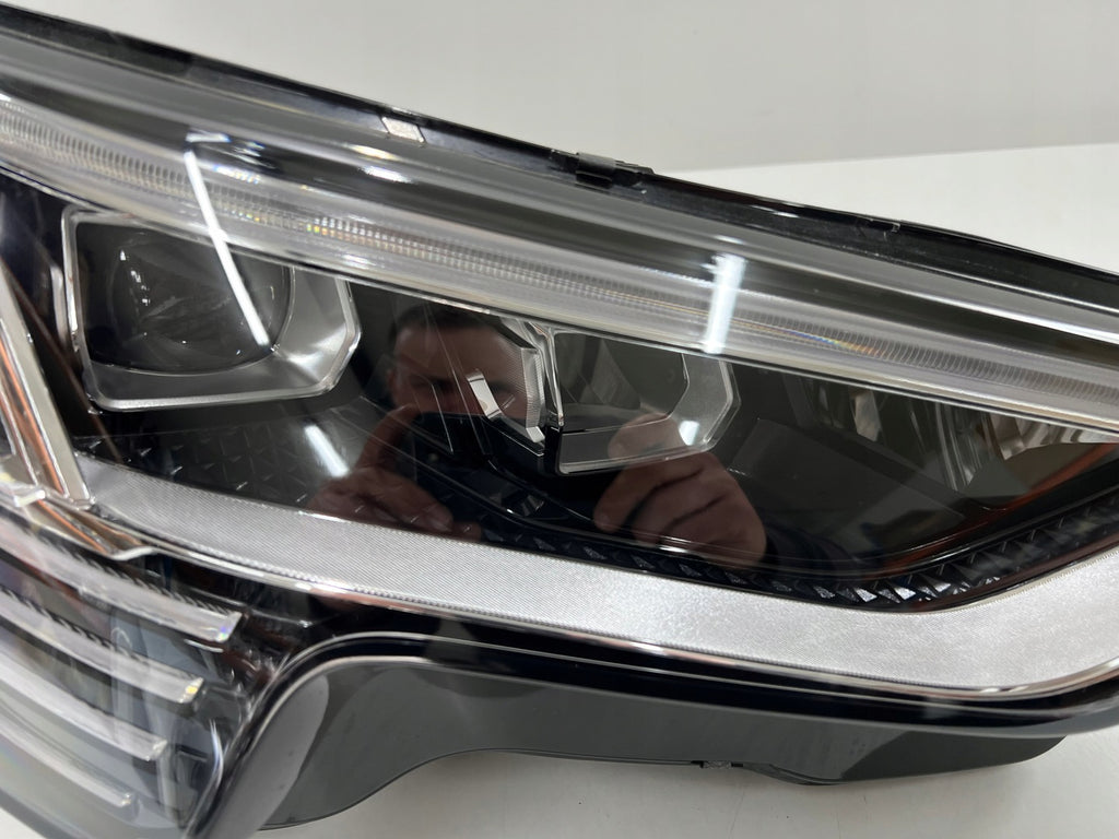 Frontscheinwerfer Audi E Tron 4KE941040 Rechts Scheinwerfer Headlight