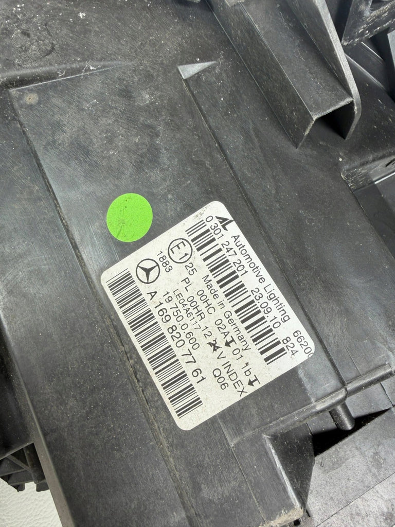 Frontscheinwerfer Mercedes-Benz W245 A1698207761 Ein Stück (Rechts oder Links) SCH6525419001ed