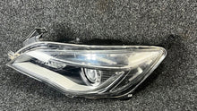 Laden Sie das Bild in den Galerie-Viewer, Frontscheinwerfer Opel Astra J 1ZT01001201 Links Scheinwerfer Headlight SCH1989281474wk