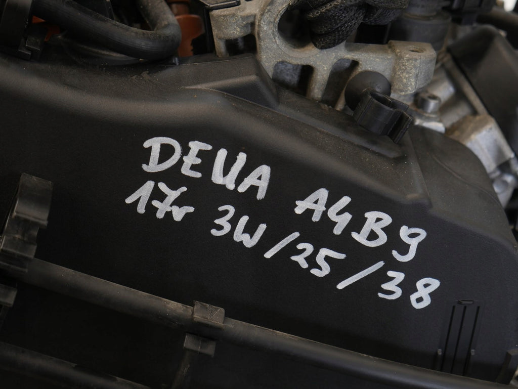 Motor Audi A4 B9 DEUA 2.0 TDI 150PS 110kW 94TKm 2007 Diesel Engine Komplett