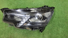 Laden Sie das Bild in den Galerie-Viewer, Frontscheinwerfer Peugeot Partner Rifter 9816827280 LED Links Headlight SCH7776153638is