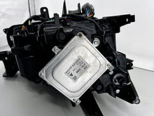 Load image into Gallery viewer, Frontscheinwerfer Mazda Cx30 DFR7-51040 LED Ein Stück (Rechts oder Links)