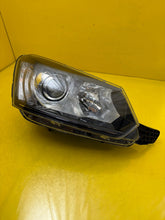 Laden Sie das Bild in den Galerie-Viewer, Frontscheinwerfer Skoda Yeti 5L1941018D Xenon Rechts Scheinwerfer Headlight SCH6339454400qi