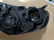Laden Sie das Bild in den Galerie-Viewer, Frontscheinwerfer Ford Custom JK2113D153BJ 01062411200010 Links Headlight SCH1291888461zm