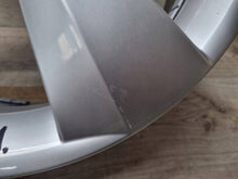 Laden Sie das Bild in den Galerie-Viewer, 1x Alufelge 17 Zoll 6.5&quot; 5x112 38ET 565601025J Skoda Kodiaq Rim Wheel