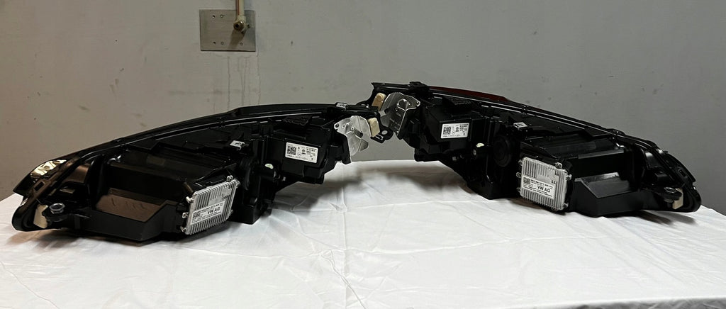 Frontscheinwerfer VW Golf VIII 5H1941005A LED Ein Stück (Rechts oder Links) SCH8839963153ar