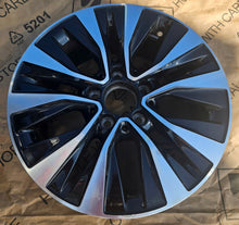 Load image into Gallery viewer, 1x Alufelge 16 Zoll 6.5" 5x112 44ET Mercedes-Benz W177 Rim Wheel FEL6790866352ev