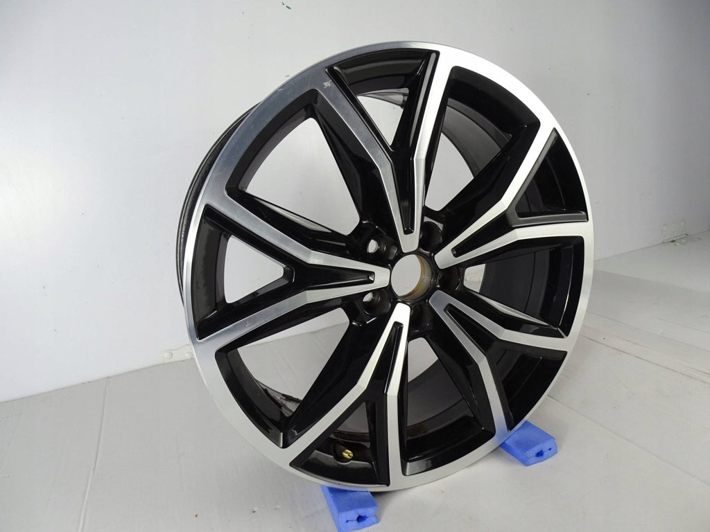 1x Alufelge 18 Zoll 7.0" 5x112 39ET 2GM601025P VW T-Cross Rim Wheel FEL4158930285cz