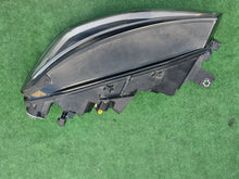 Laden Sie das Bild in den Galerie-Viewer, Frontscheinwerfer VW 11B941035N Full LED Links Scheinwerfer Headlight SCH7048724770zs