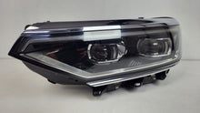 Laden Sie das Bild in den Galerie-Viewer, Frontscheinwerfer VW Passat B8 3G1941081T Ein Stück (Rechts oder Links) SCH4927532653rv
