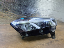 Laden Sie das Bild in den Galerie-Viewer, Frontscheinwerfer Dacia Sandero III Logan Jogger 260601750R Links Headlight SCH1124333783ke