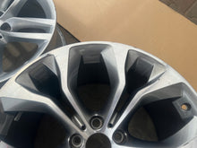 Load image into Gallery viewer, 1x Alufelge 20 Zoll 11.0" 5x120 37ET 6853960 BMW Rim Wheel FEL3683841384zf
