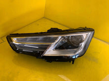 Load image into Gallery viewer, Frontscheinwerfer Audi A4 8W0941043 Xenon Links Scheinwerfer Headlight